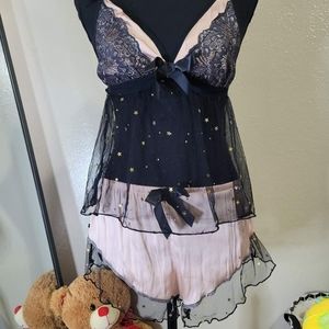 Sexy sleepwear outfits